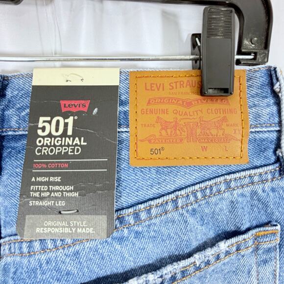 Levi’s 501 Original Cropped Women’s Jeans Size 26x26 NWT High Rise Straight - Picture 4 of 9